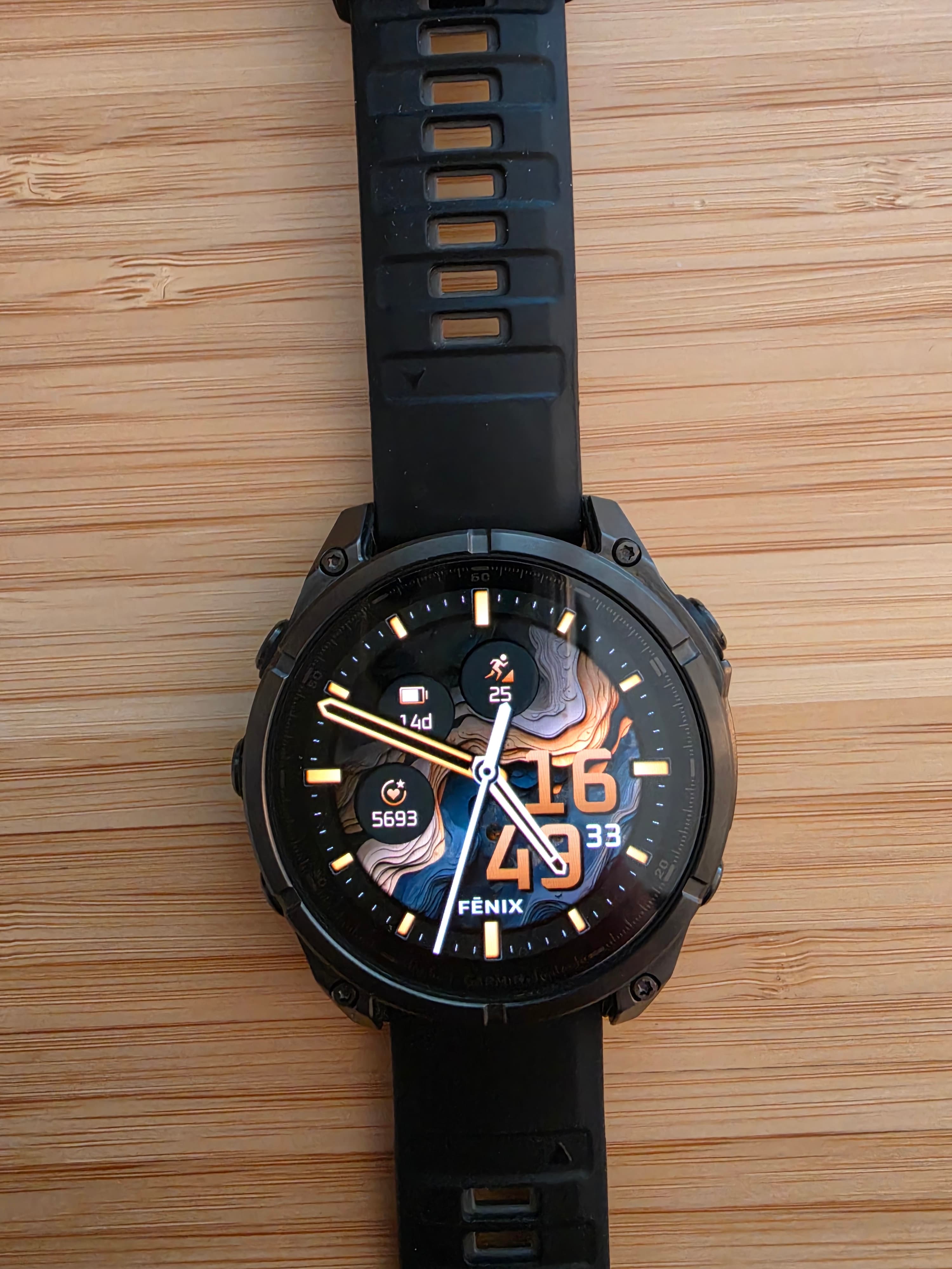 Garmin Fenix 8 AMOLED Sapphire zum Testen in Glattpark (Opfikon)